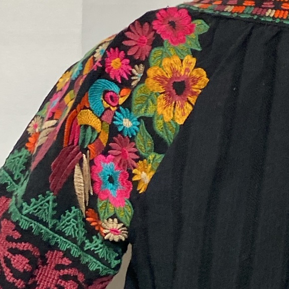Boho Floral Embroidery Blouse XS - Picture 6 of 13